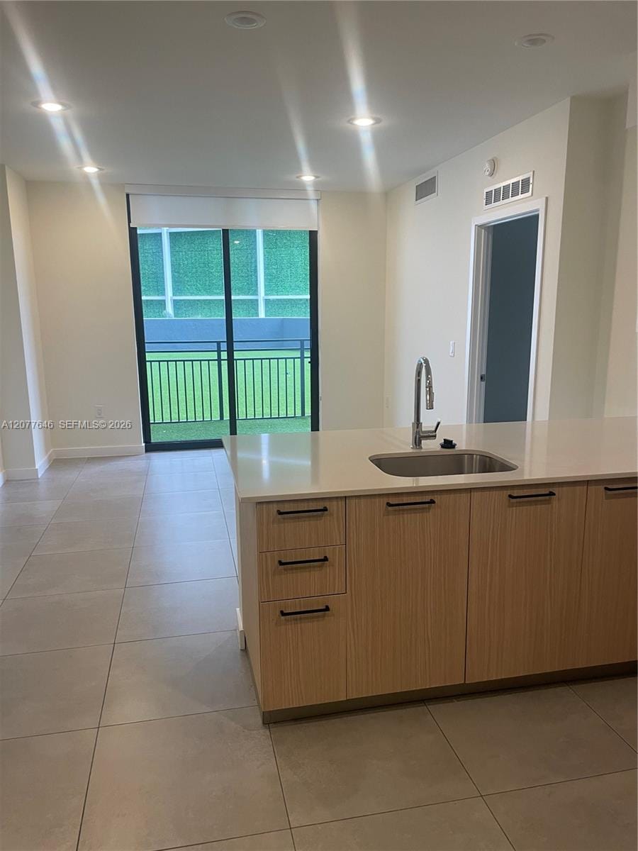 16395 Biscayne Boulevard 313, North Miami Beach, FL 33160 photo 8