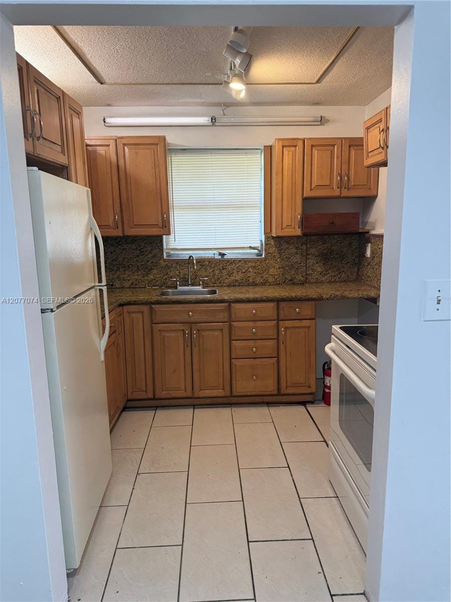 5715 Hayes Street 5715 — photo 5