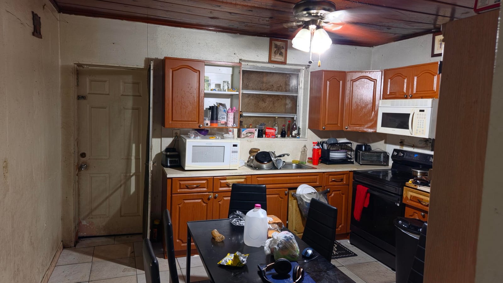 2351 NW 104TH Terrace — photo 3