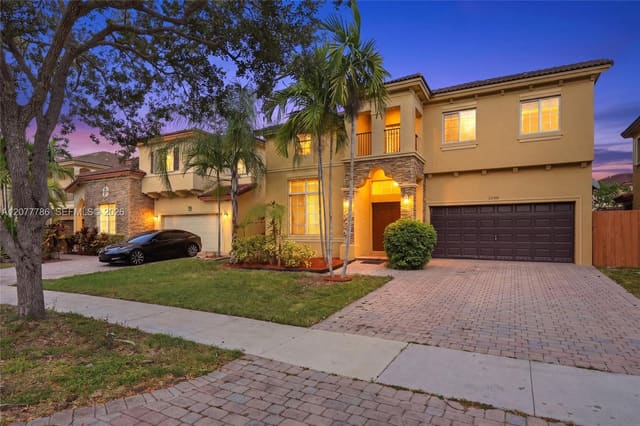 22505 SW 94th Place, Cutler Bay, FL 33190