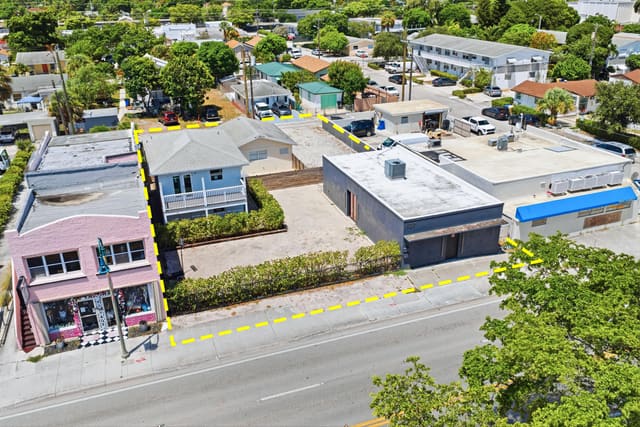 527 N Dixie Highway, Lake Worth Beach, FL