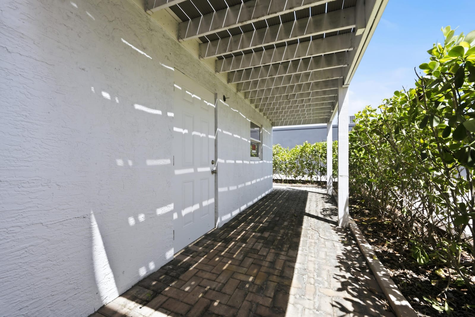 527 N Dixie Highway, Lake Worth Beach, FL photo 19