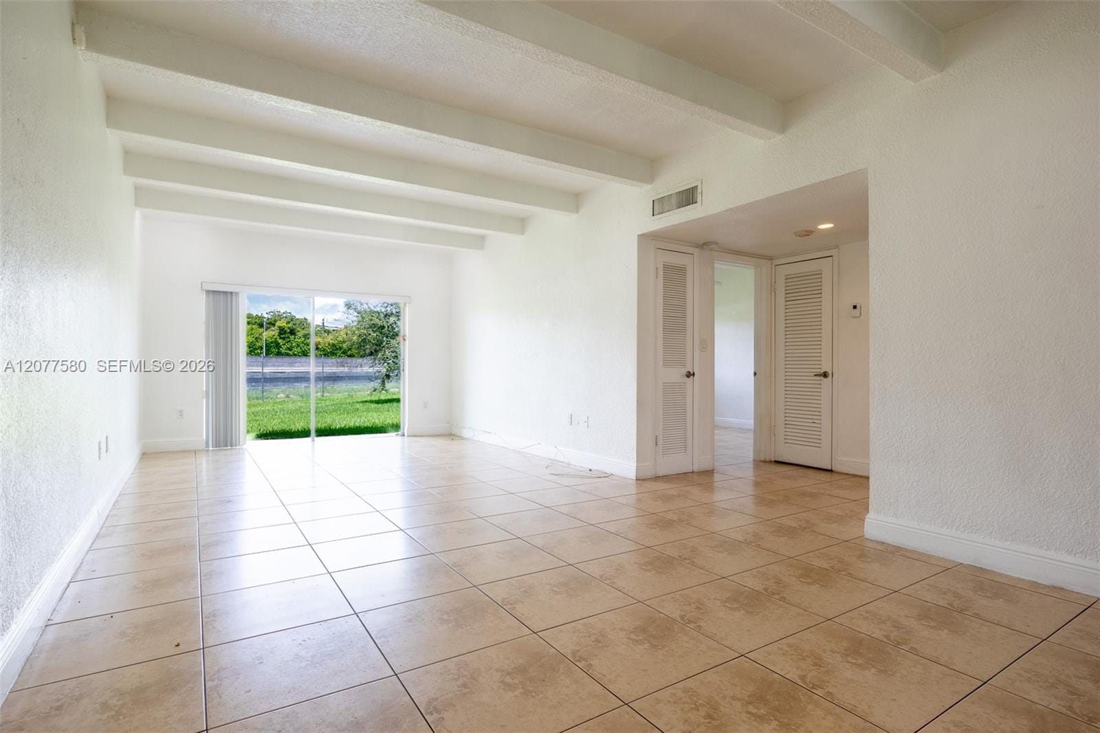 7620 SW 82nd Street J102, Miami, FL 33143 photo 3