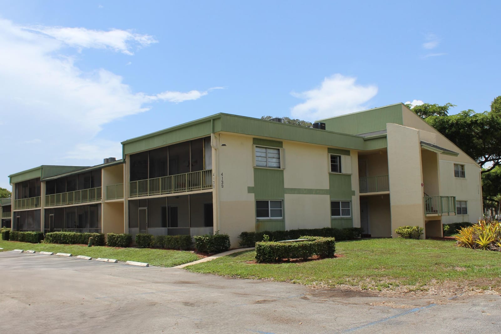4139 NW 88th Avenue 104, Coral Springs, FL 33065