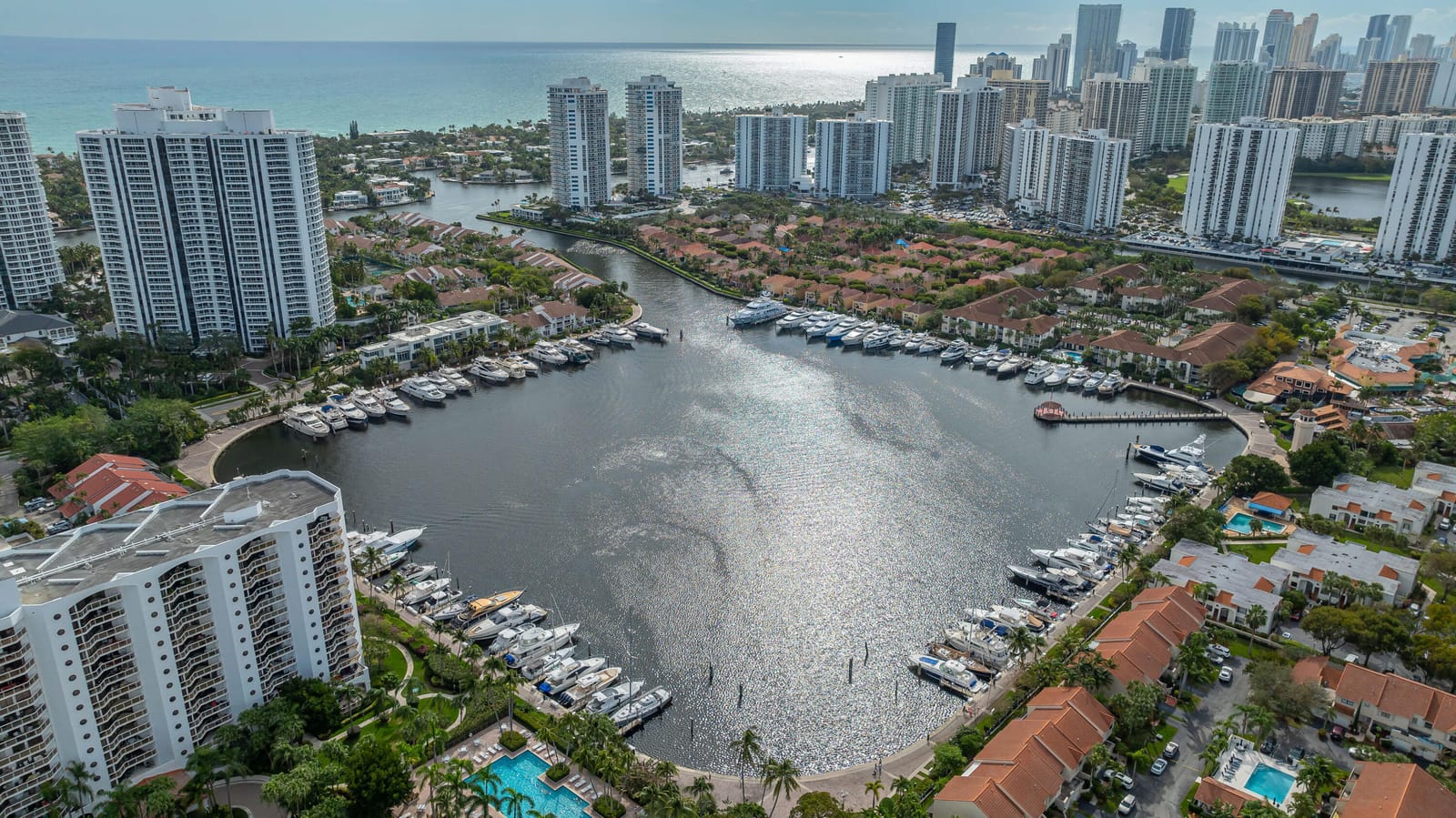 3545 MAGELLAN Circle 352-5, Aventura, FL 33180 photo 15