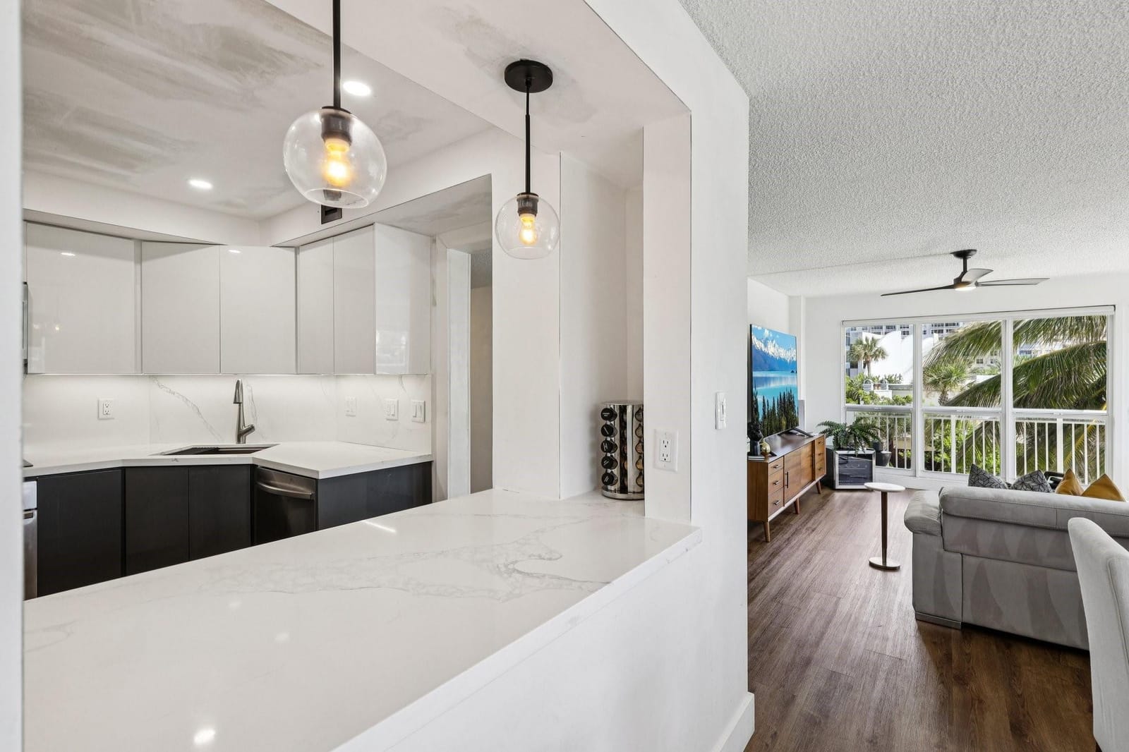 133 N Pompano Beach Boulevard Unit 210 — photo 5