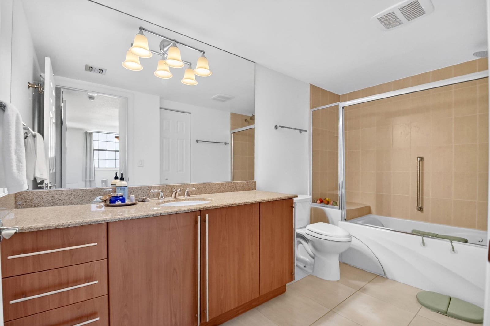 610 Clematis Street 700 — photo 8
