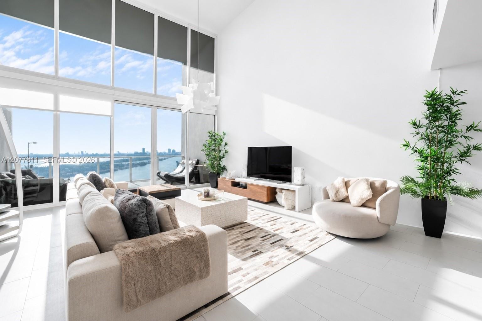 1040 Biscayne Boulevard 3203, Miami, FL 33132