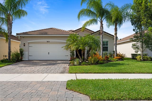 7671 SW Harbor Cove Drive, sold in ZIP 34997, Stuart, FL