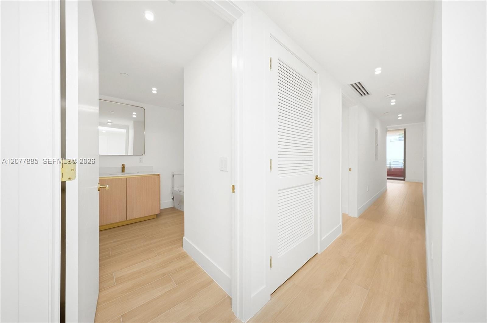 90 NE 32 412, Miami, FL 33137 photo 3