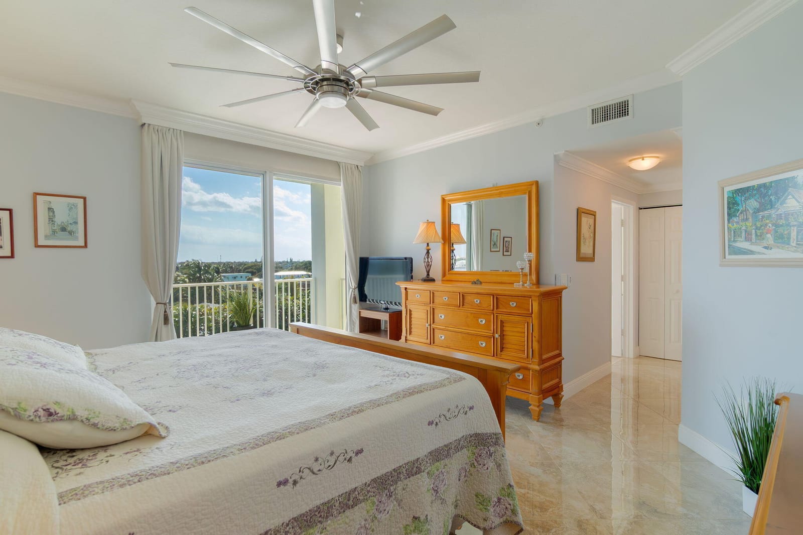 806 E Windward Way 524 — photo 3