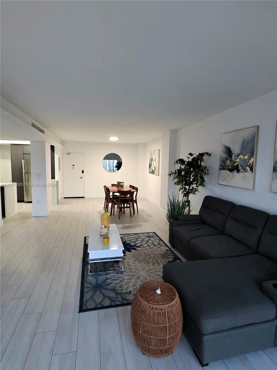 500 Bayview Drive 1723 — photo 3