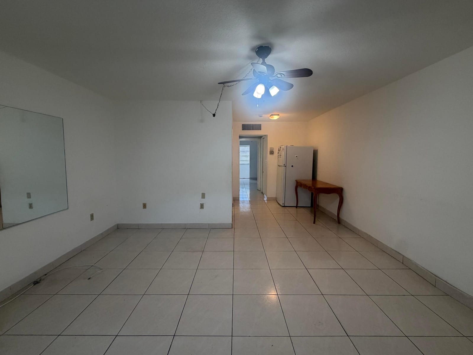 20210 NE 2ND Avenue V14, Miami Gardens, FL 33179 photo 3