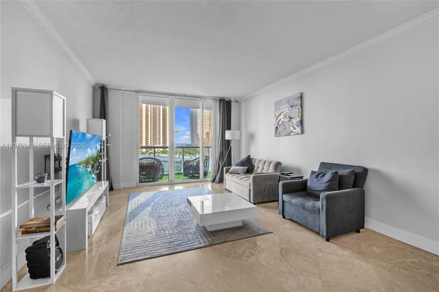 19370 Collins Avenue 919, Ocean Reserve, Sunny Isles Beach, FL