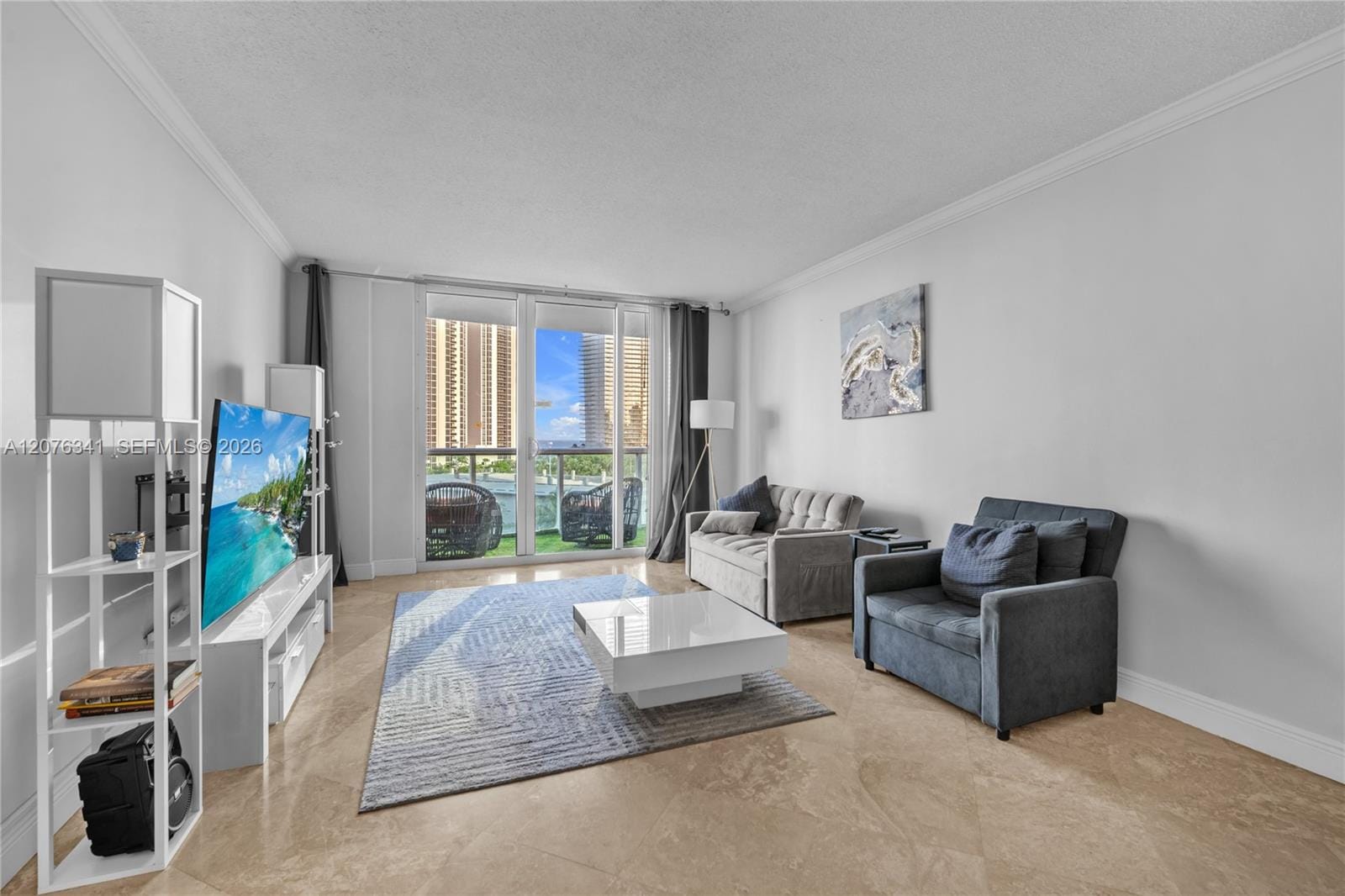 19370 Collins Avenue 919, Sunny Isles Beach, FL 33160