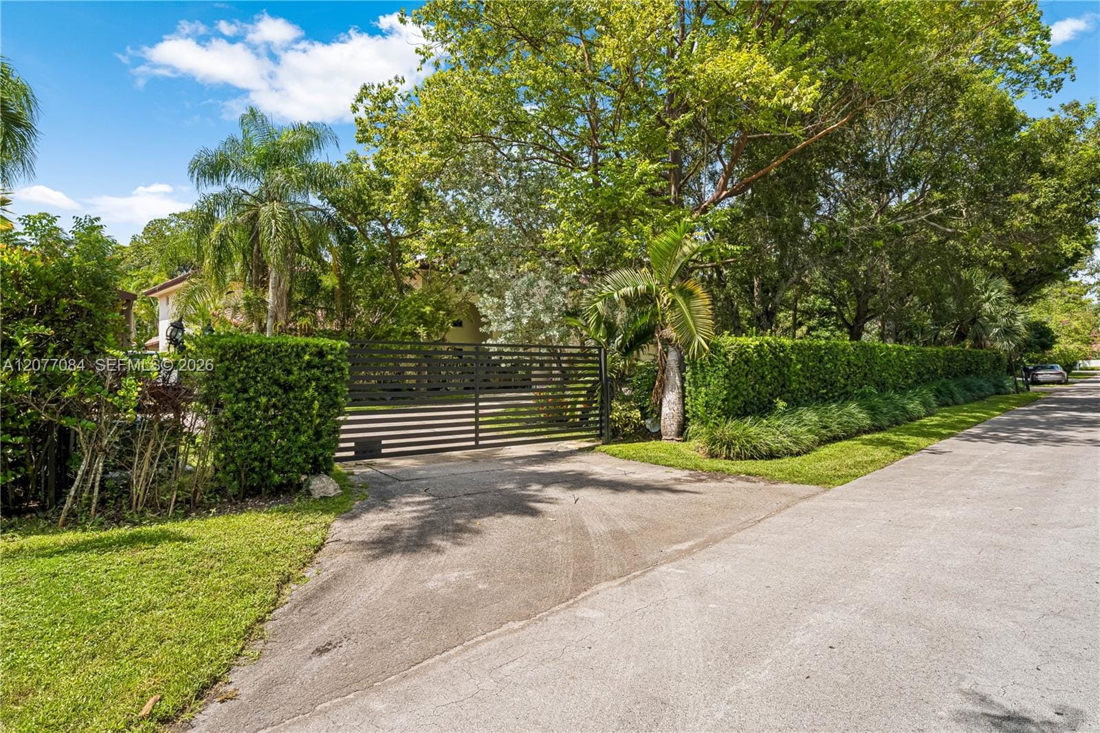 6600 SW 111th Street — photo 2