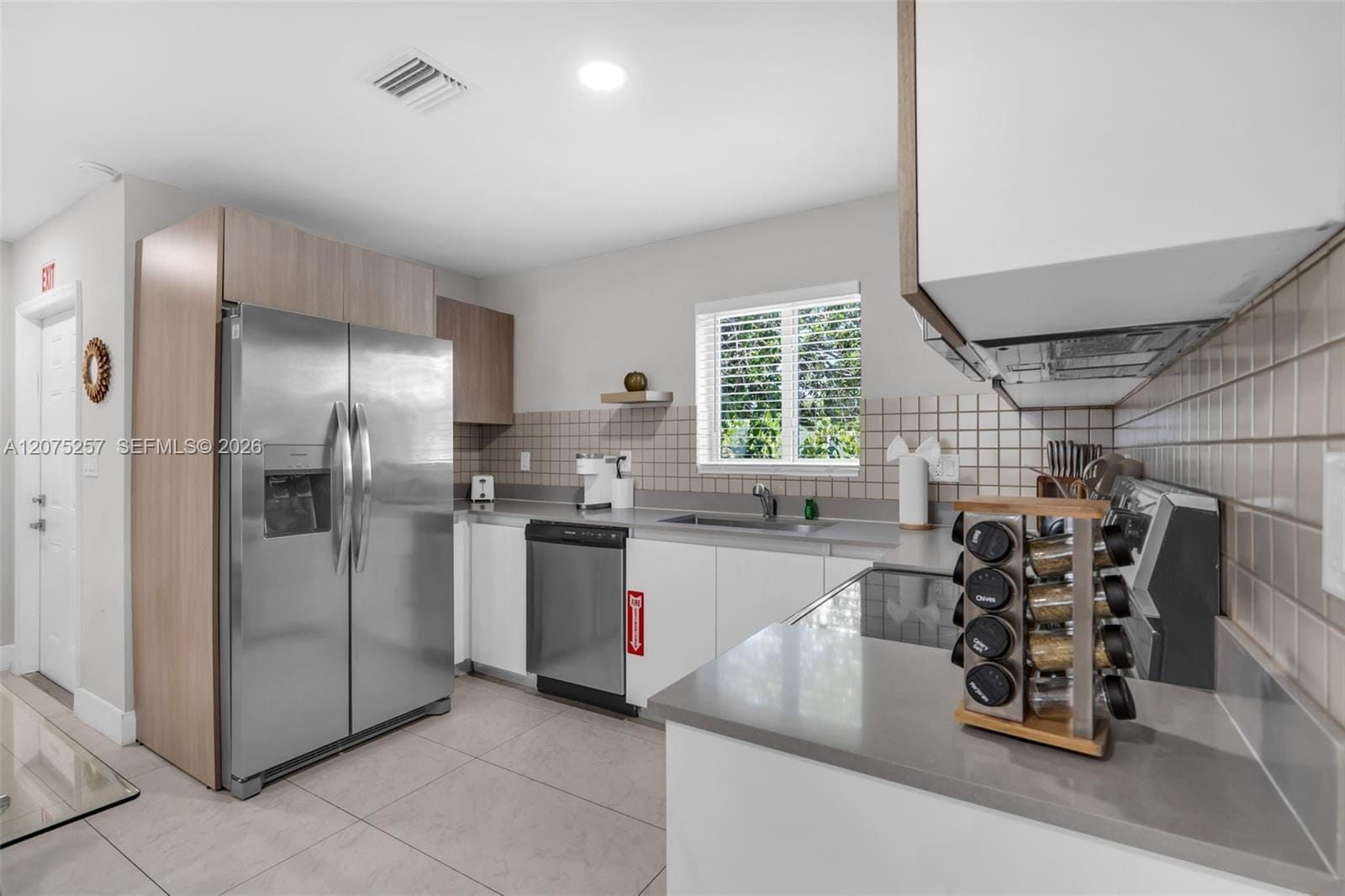 507 NW 8th Avenue 2, Fort Lauderdale, FL 33311 photo 12