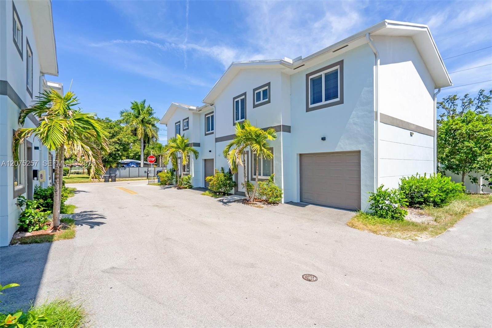 507 NW 8th Avenue 2, Fort Lauderdale, FL 33311 photo 3
