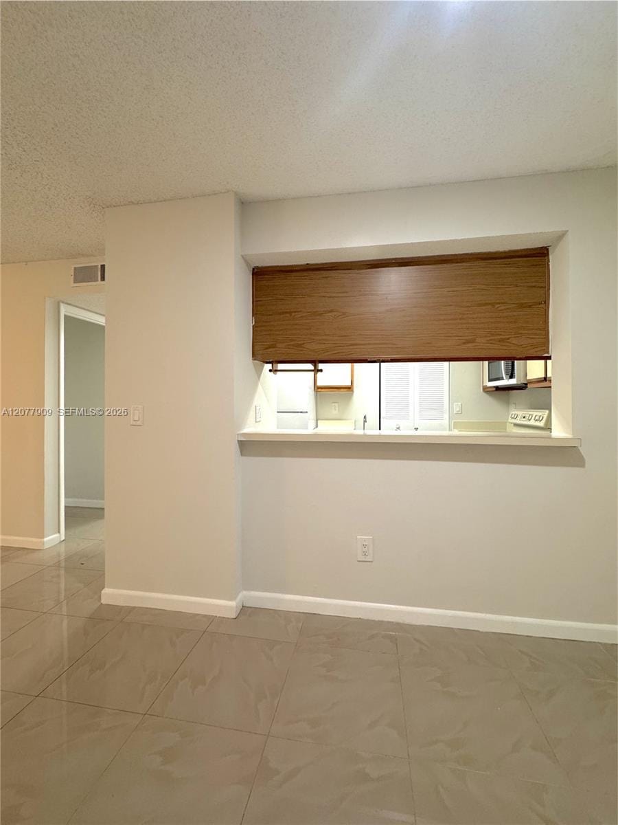 1265 SW 46th Avenue 2201 — photo 10