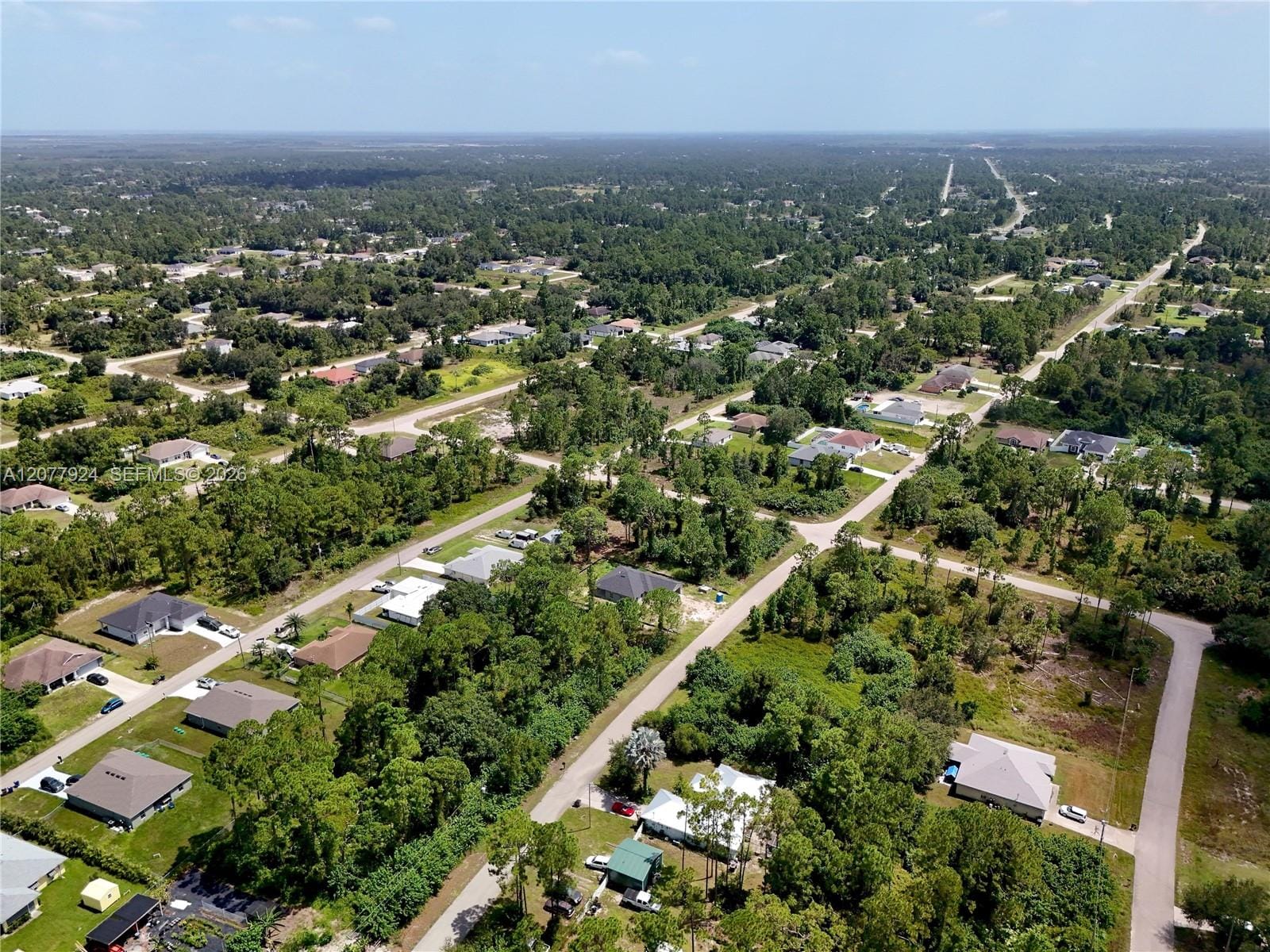 523 Summit Avenue, Lehigh Acres, FL 33974 photo 10