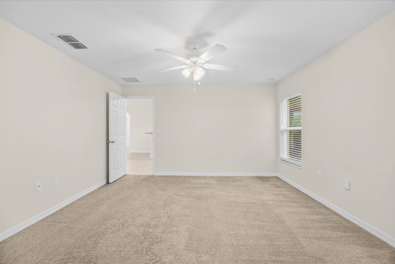 8736 98TH Court, Vero Beach, FL 32967 photo 13