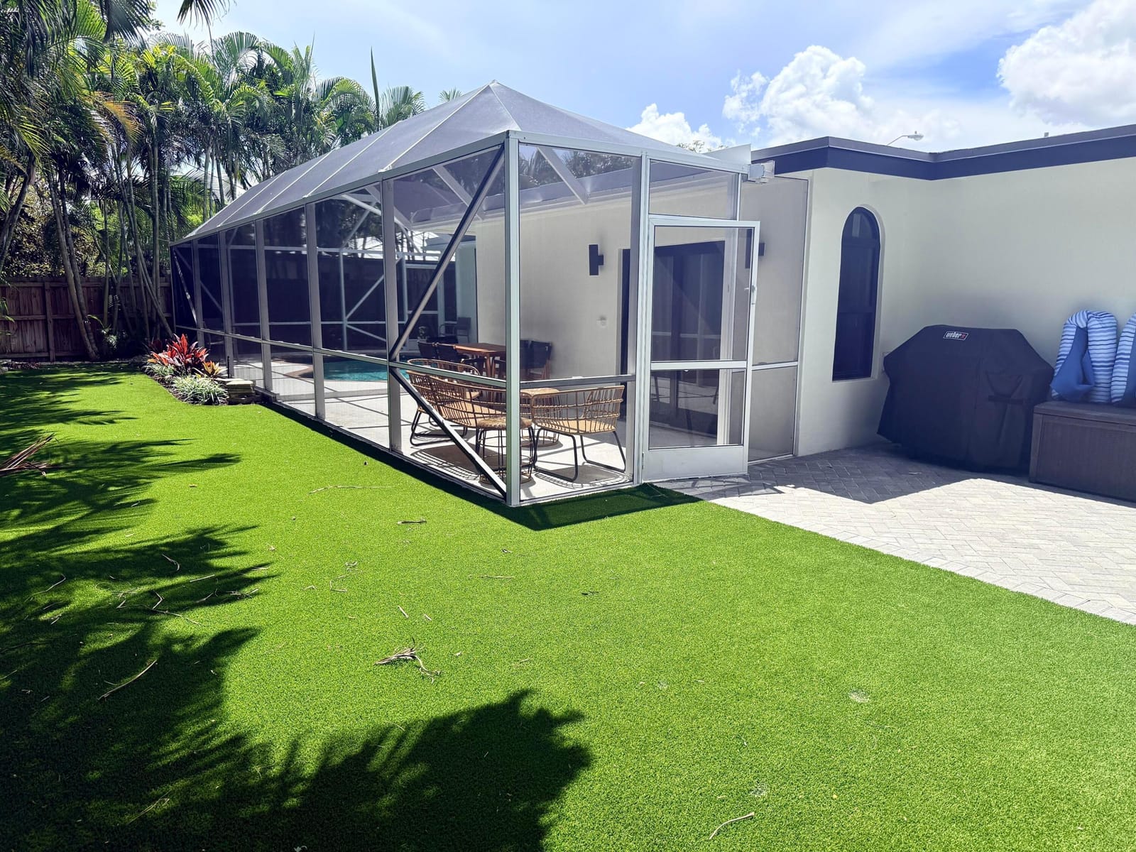 608 NE 24TH Avenue, Pompano Beach, FL 33062