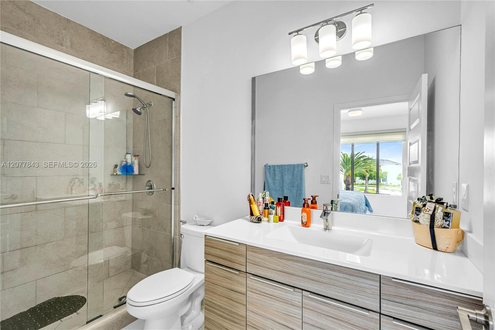 9121 NW 161st Terrace, Miami Lakes, FL 33018 photo 16