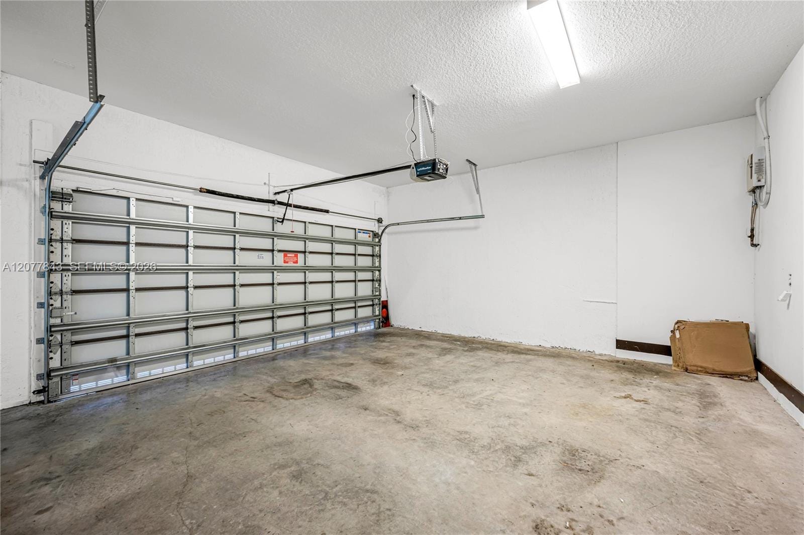 9121 NW 161st Terrace, Miami Lakes, FL 33018 photo 21