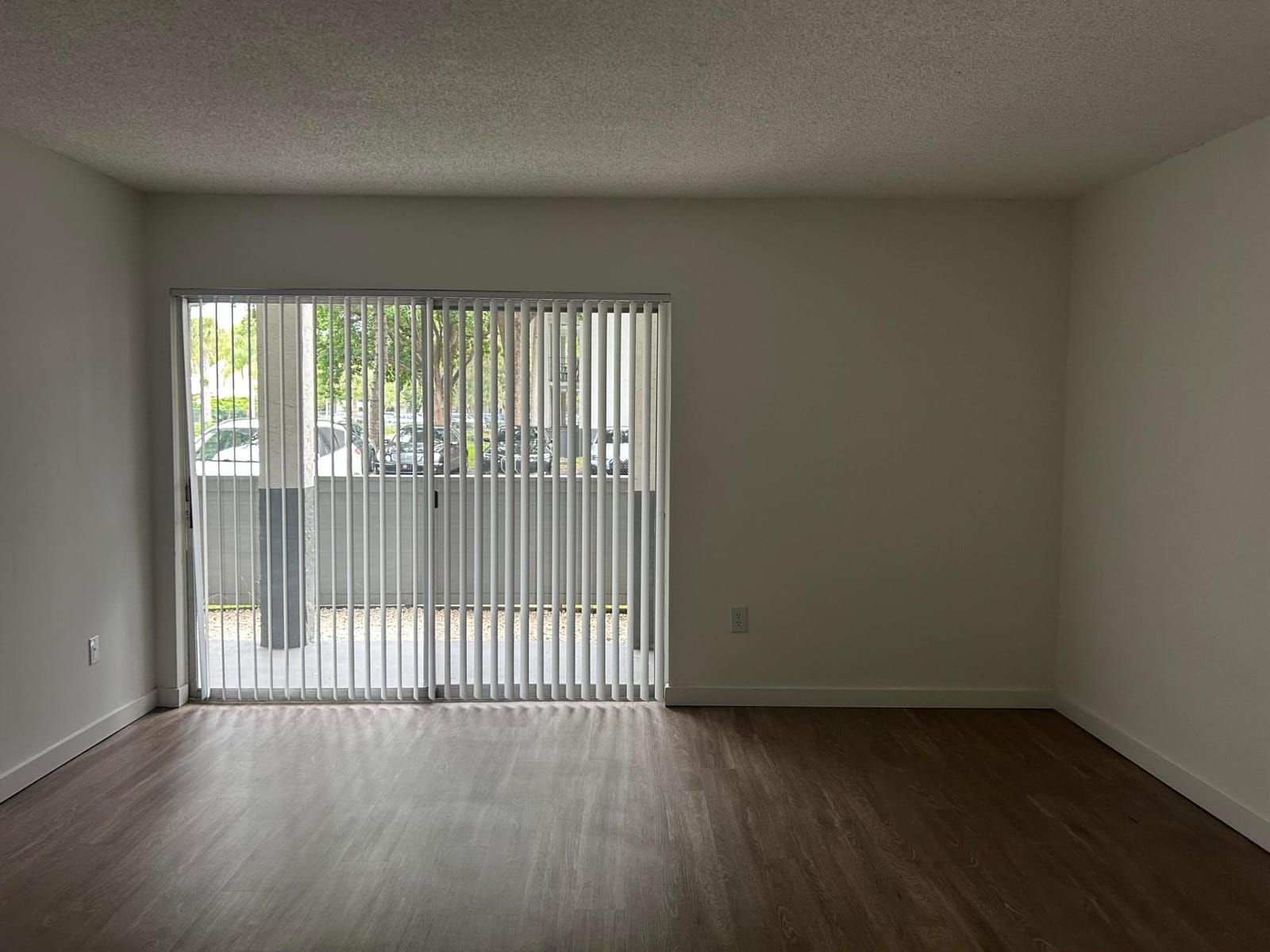 4108 N Pine Island Road 108 — photo 5