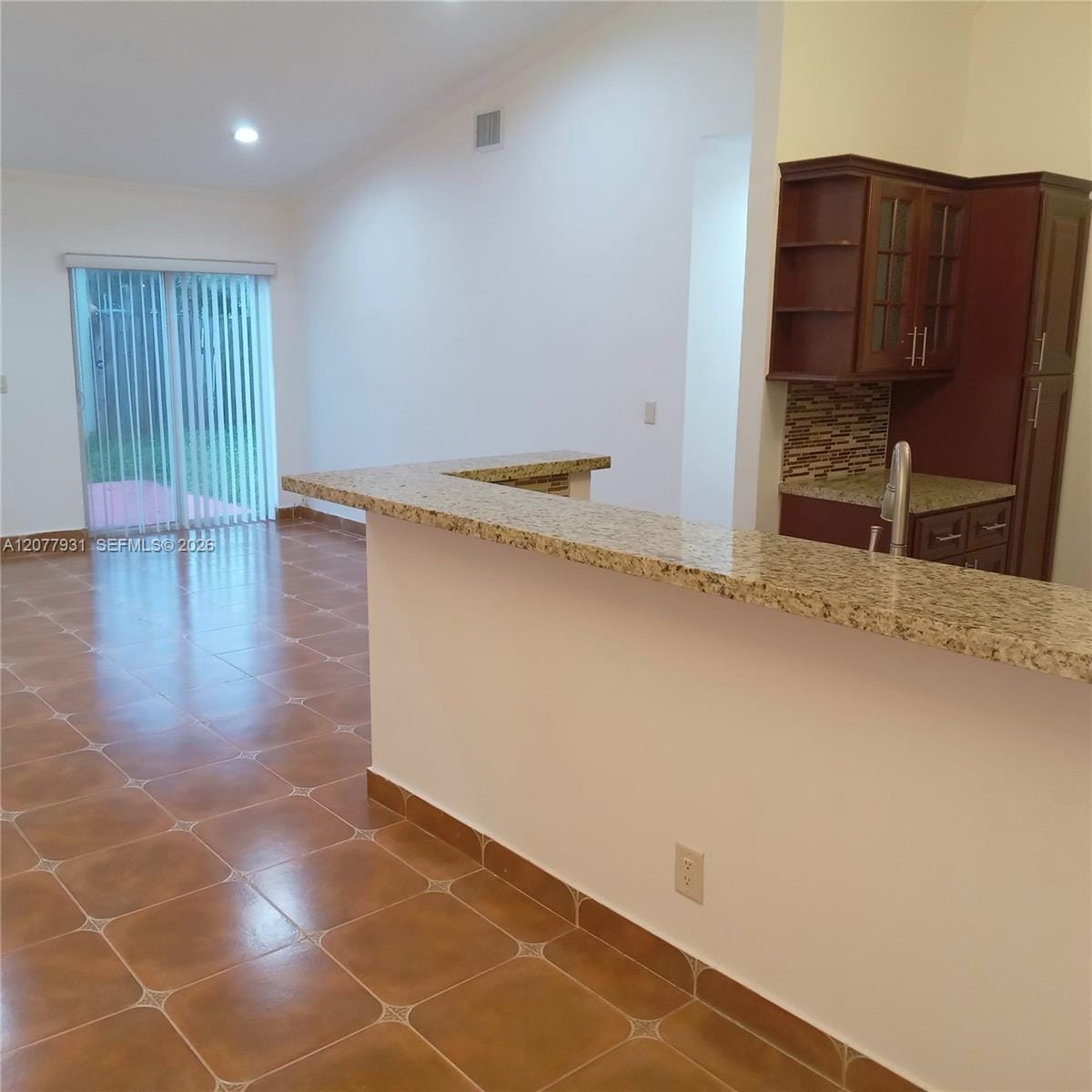 2441 SW 85th Terrace 2441 — photo 5