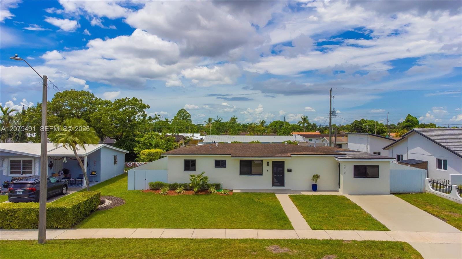 4212 SW 98th Avenue, Miami, FL 33165