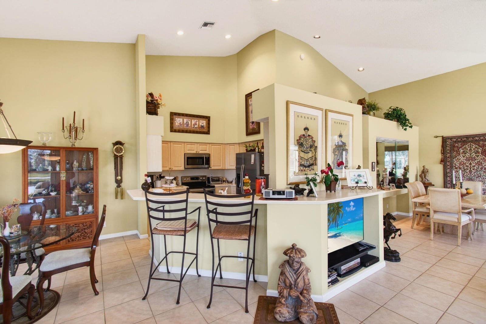 6862 Swansea Lane — photo 8
