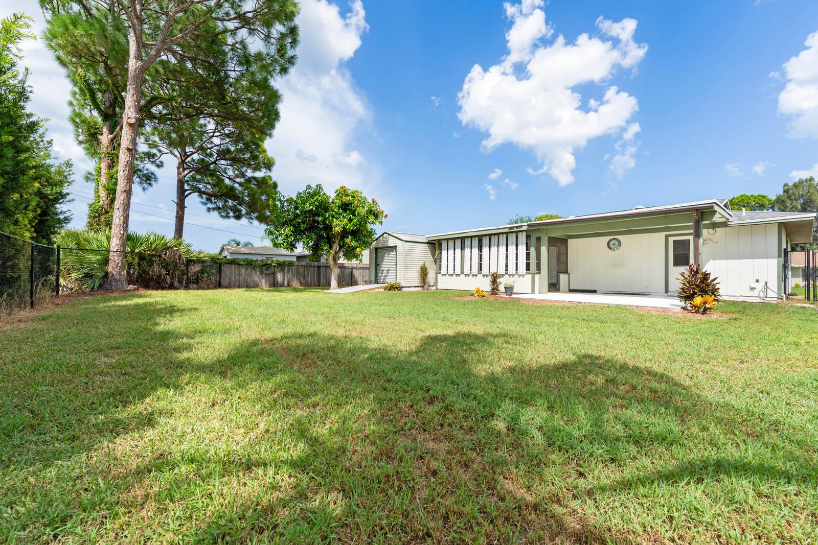 1634 SE CLEARMONT Street, Port St. Lucie, FL 34983 photo 30