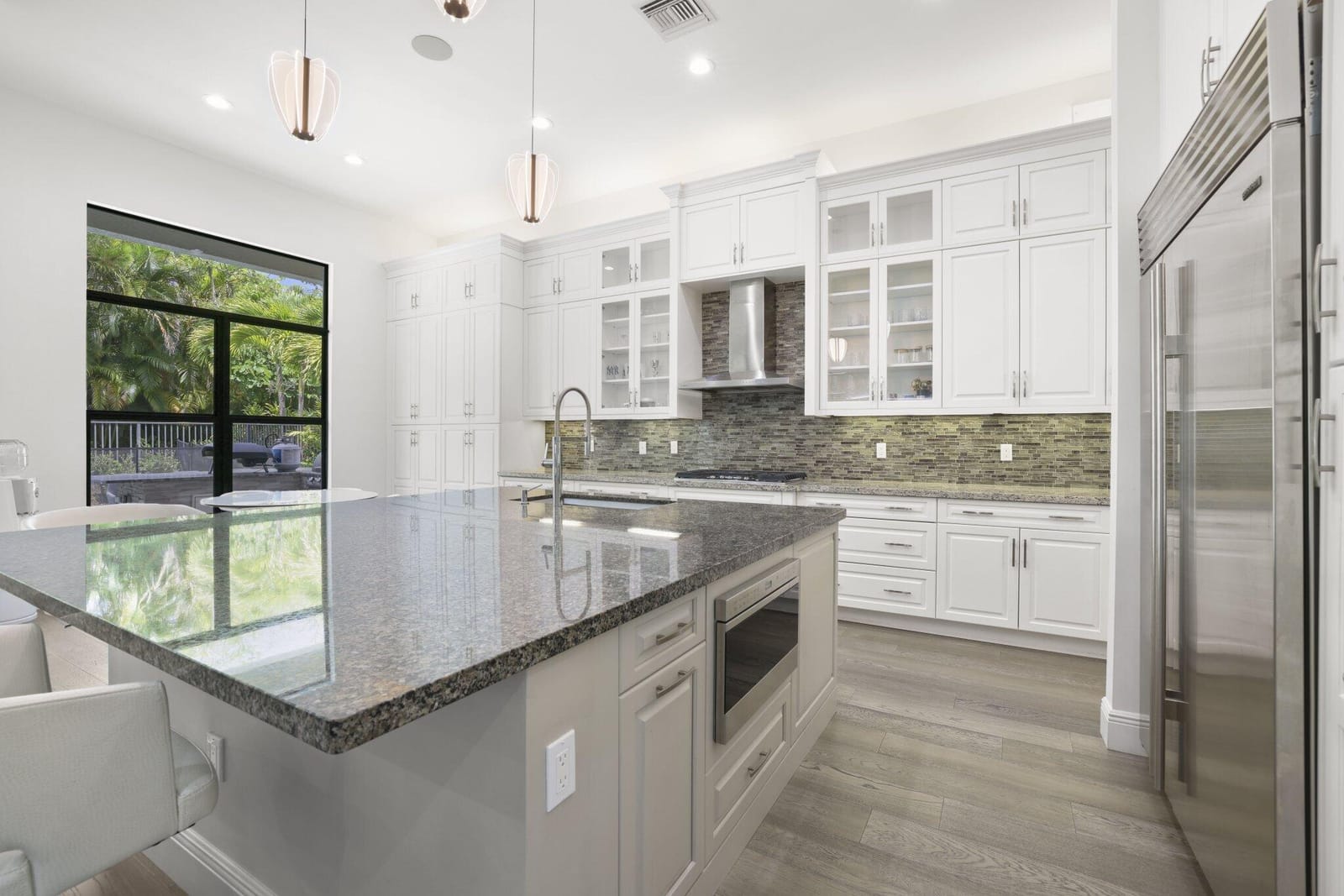 16238 Cabernet Drive — photo 4