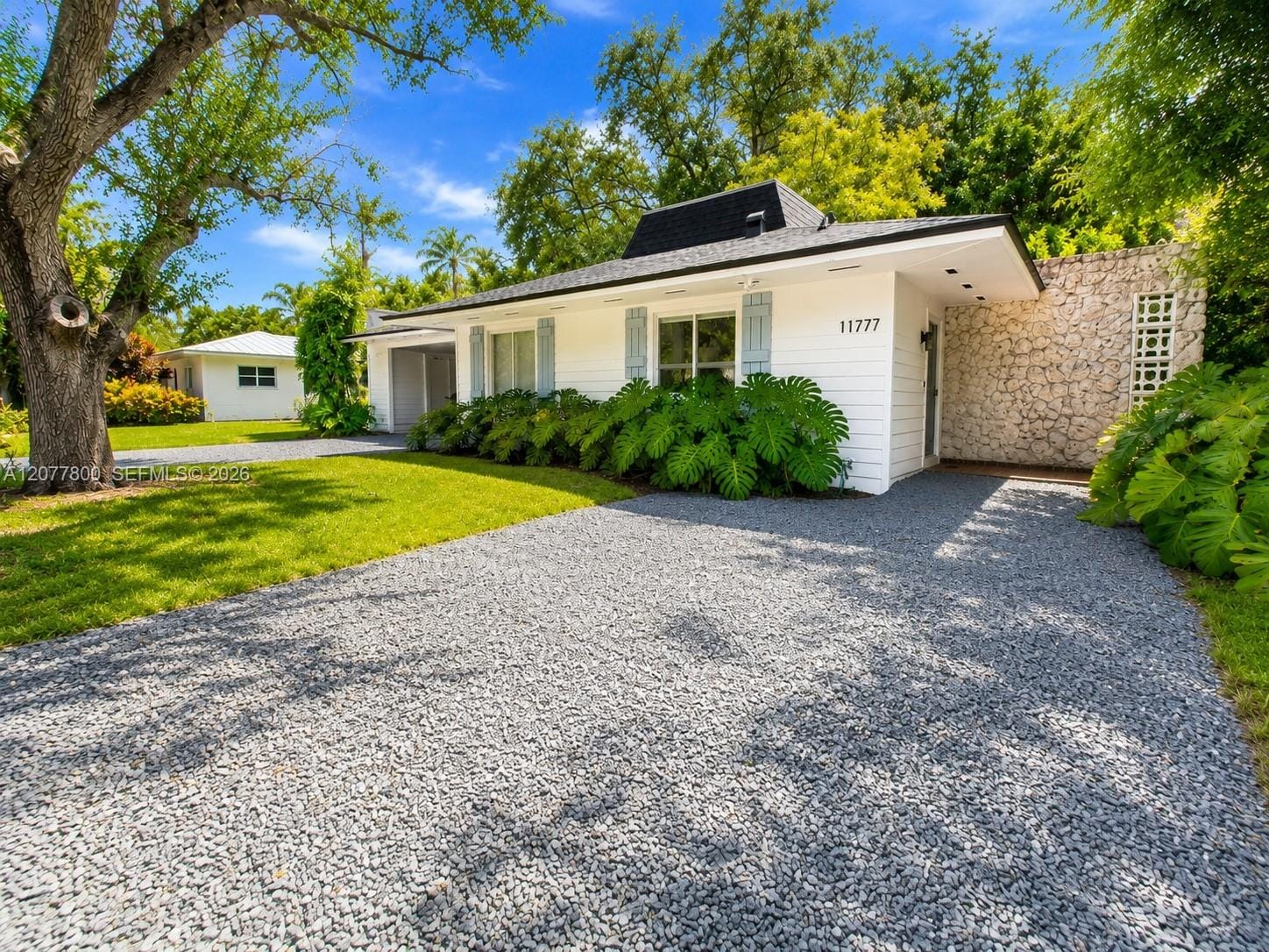 11777 SW 81st Road 1, Pinecrest, FL 33156