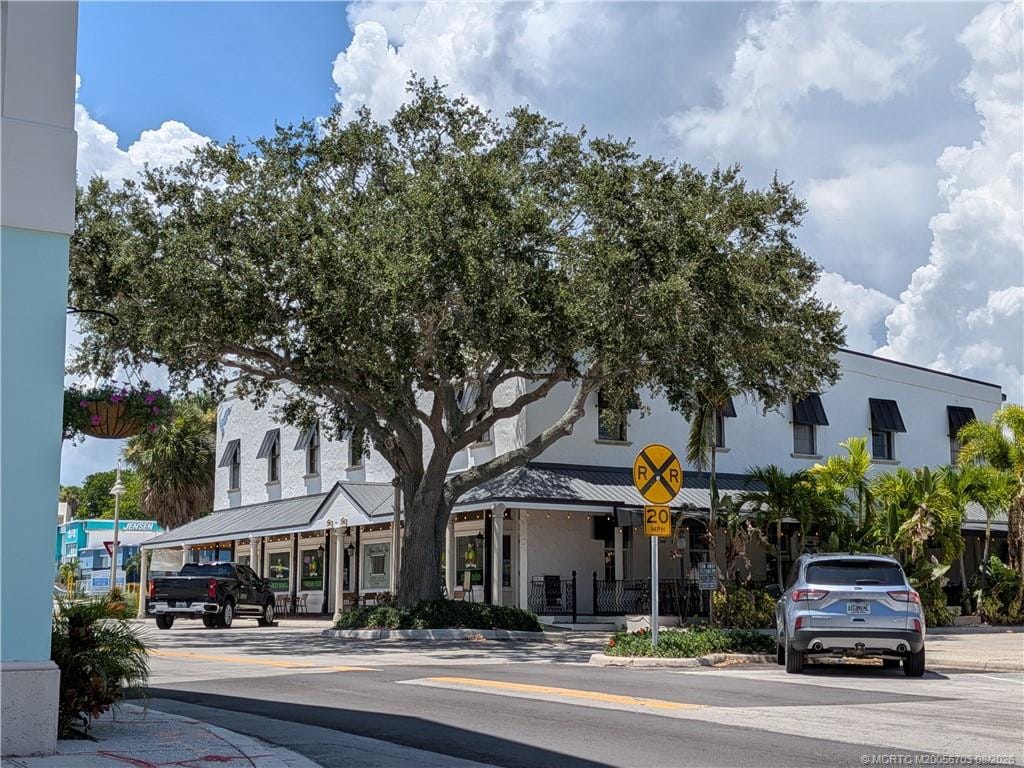 2457 NE Hickory Avenue, Jensen Beach, FL 34957 photo 14