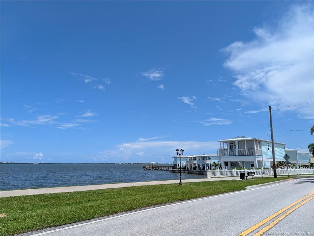 2457 NE Hickory Avenue, Jensen Beach, FL 34957 photo 7