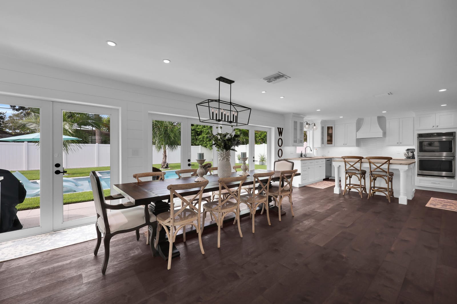 8 WINDSOR Road W — photo 11