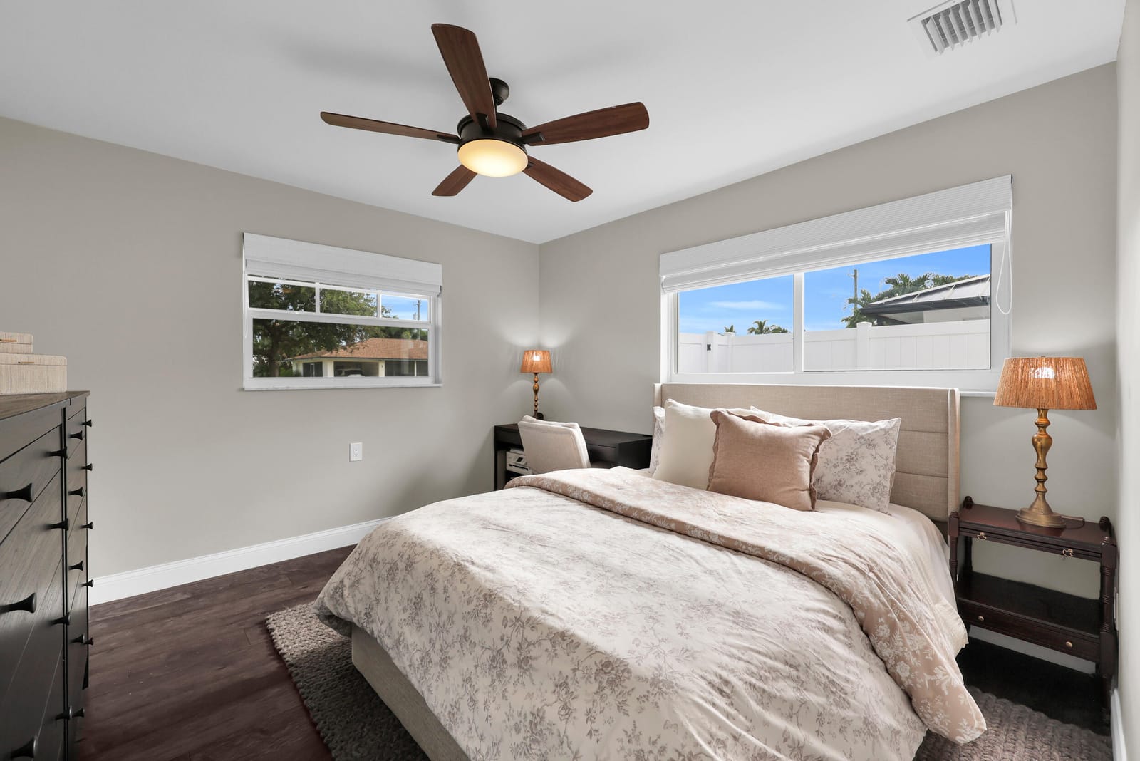 8 WINDSOR Road W, Jupiter, FL 33469 photo 23