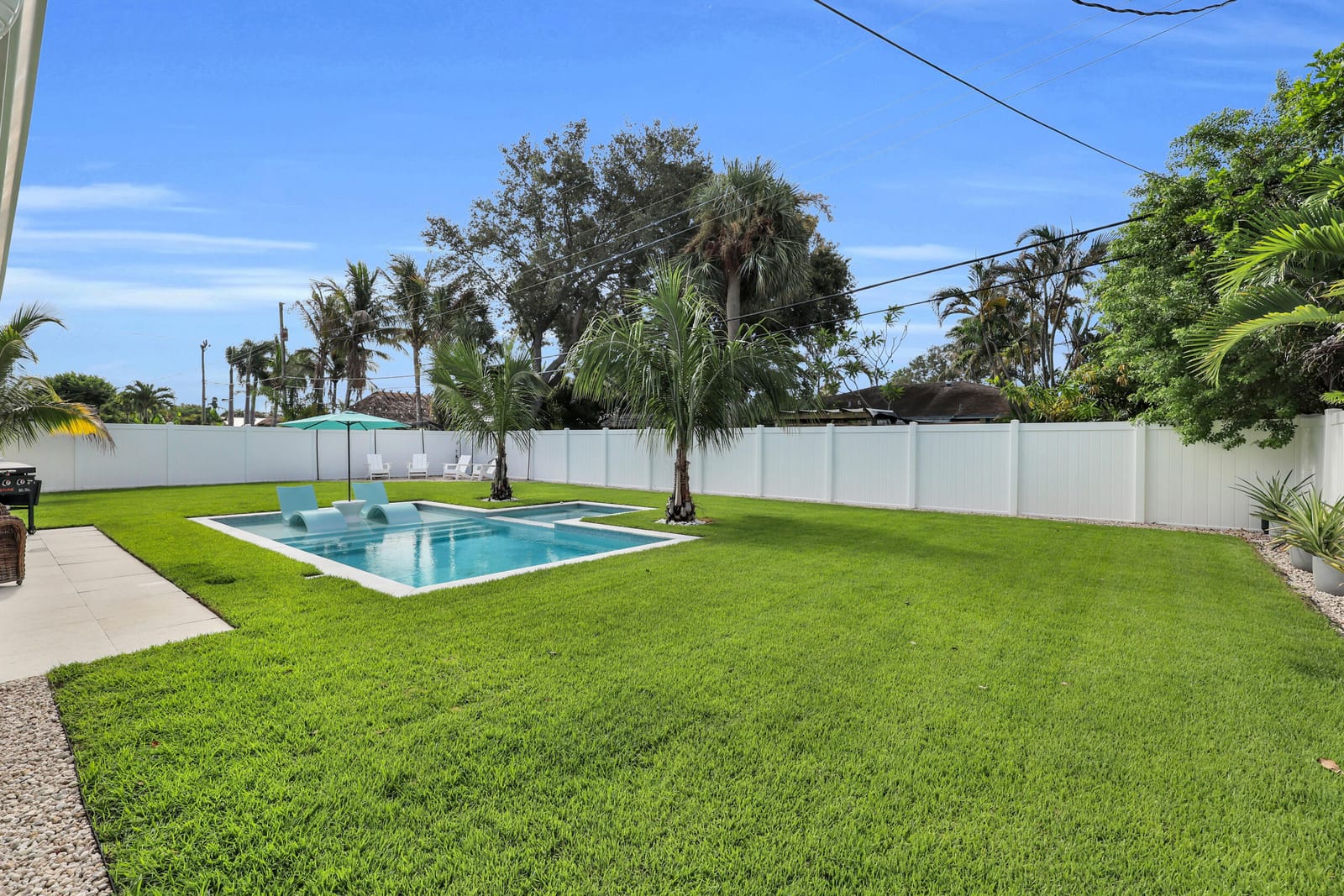 8 WINDSOR Road W, Jupiter, FL 33469 photo 30