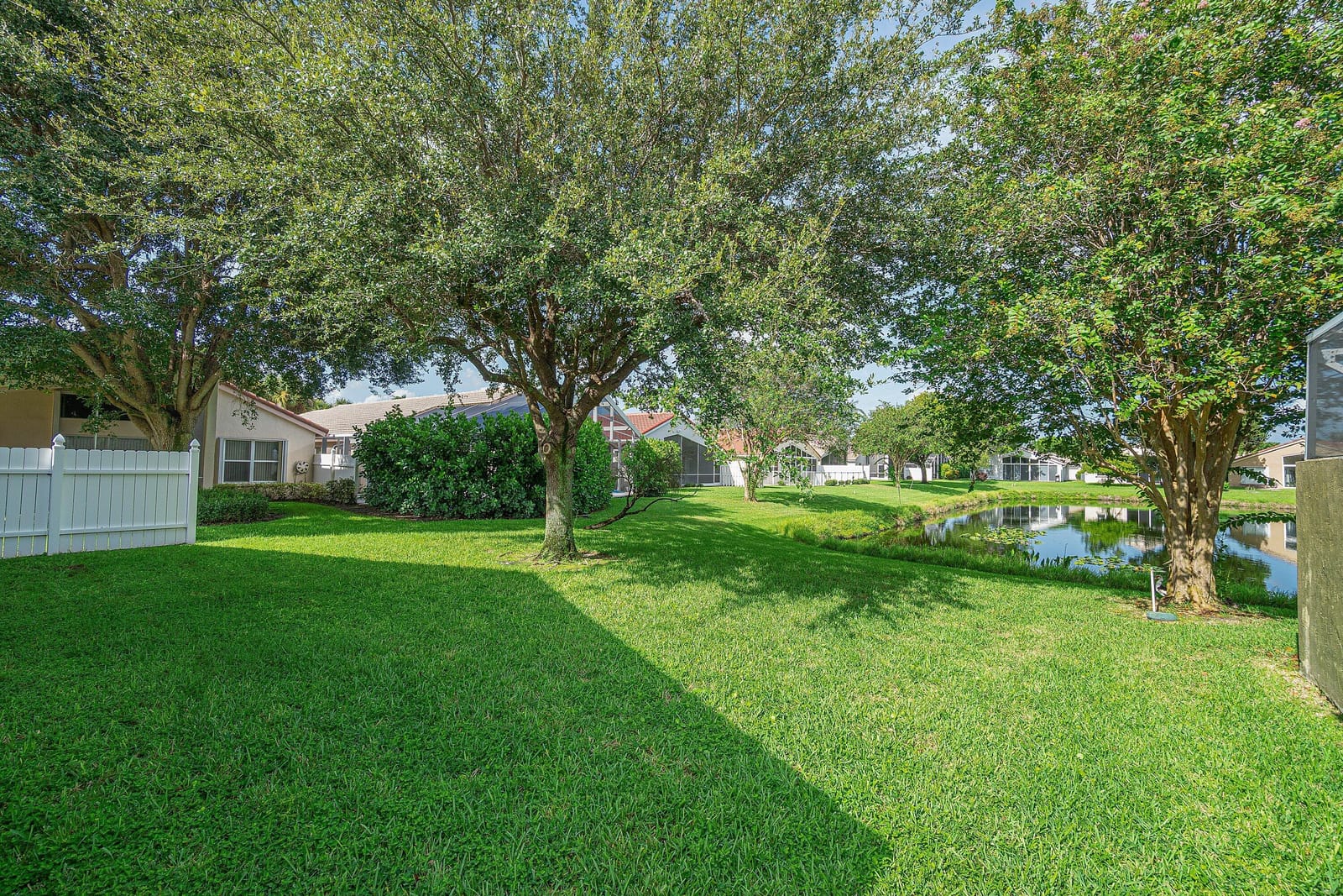 5737 Royal Club Drive, Boynton Beach, FL 33437 photo 25