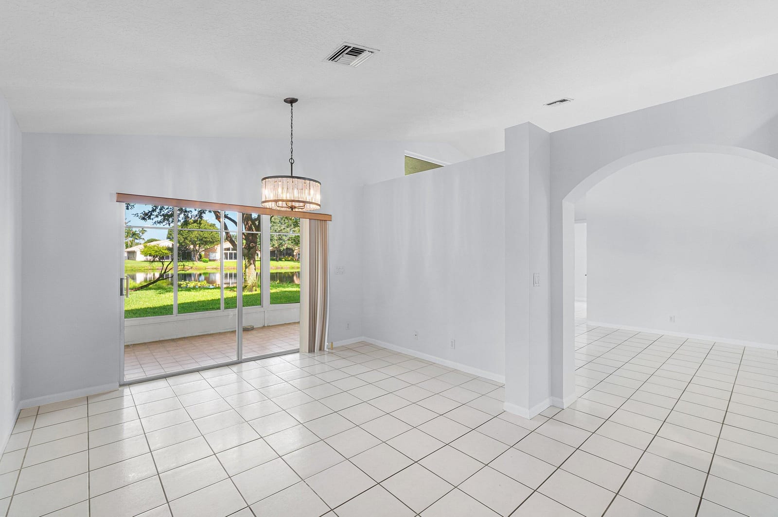 5737 Royal Club Drive, Boynton Beach, FL 33437 photo 7