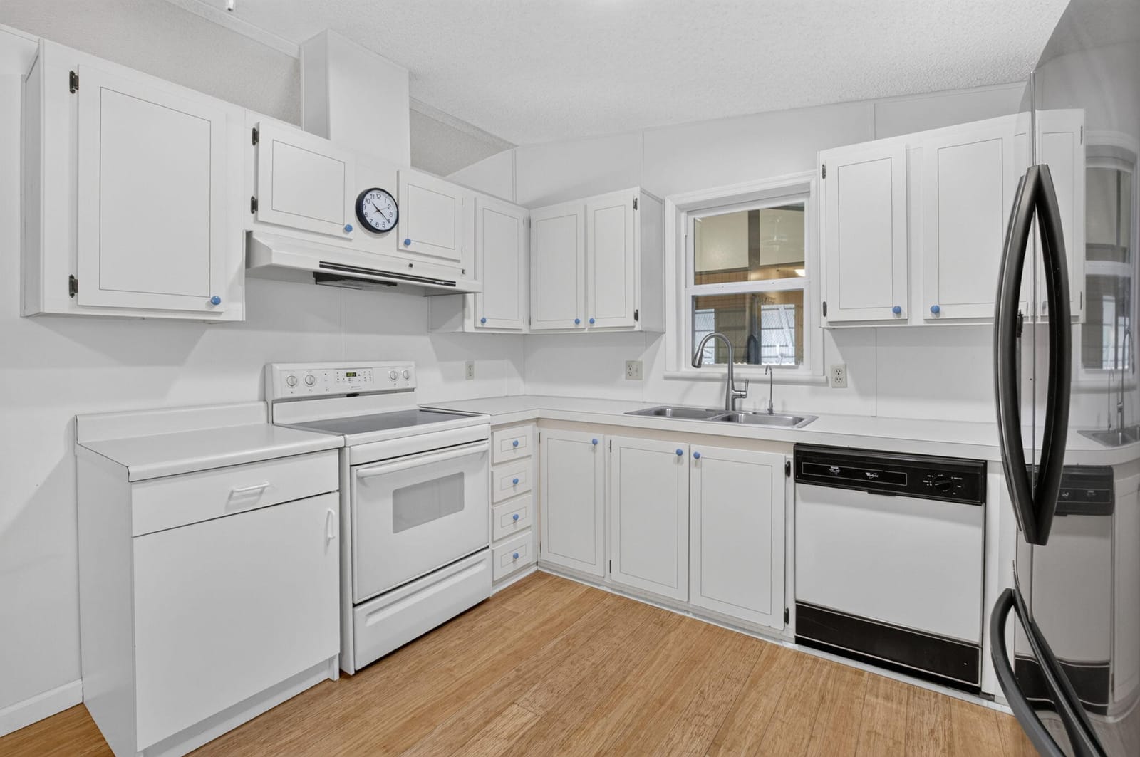 51004 Galina Bay — photo 3