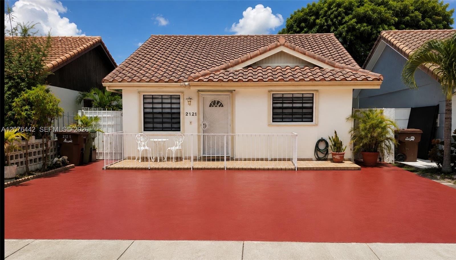 2121 W 54th Street, Hialeah, FL 33016