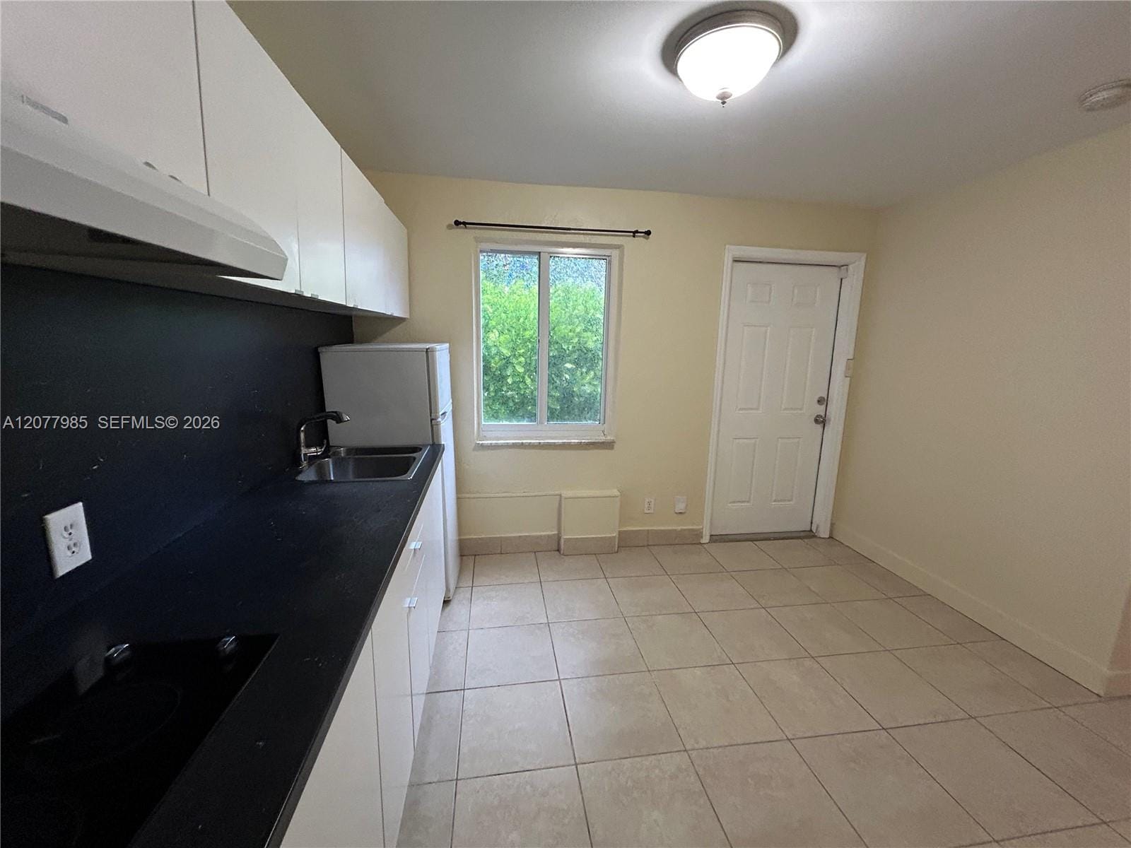 1642 Polk Street C — photo 2