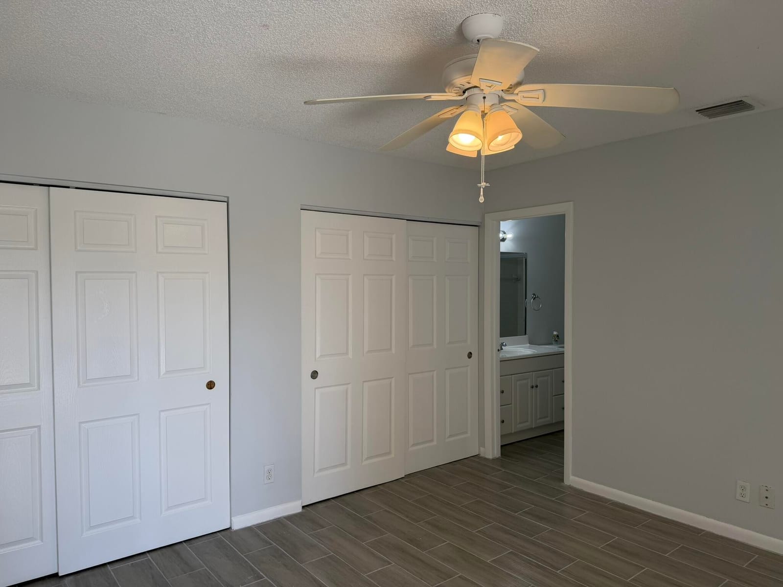 1501 WATERVIEW Circle, Palm Springs, FL 33461 photo 13
