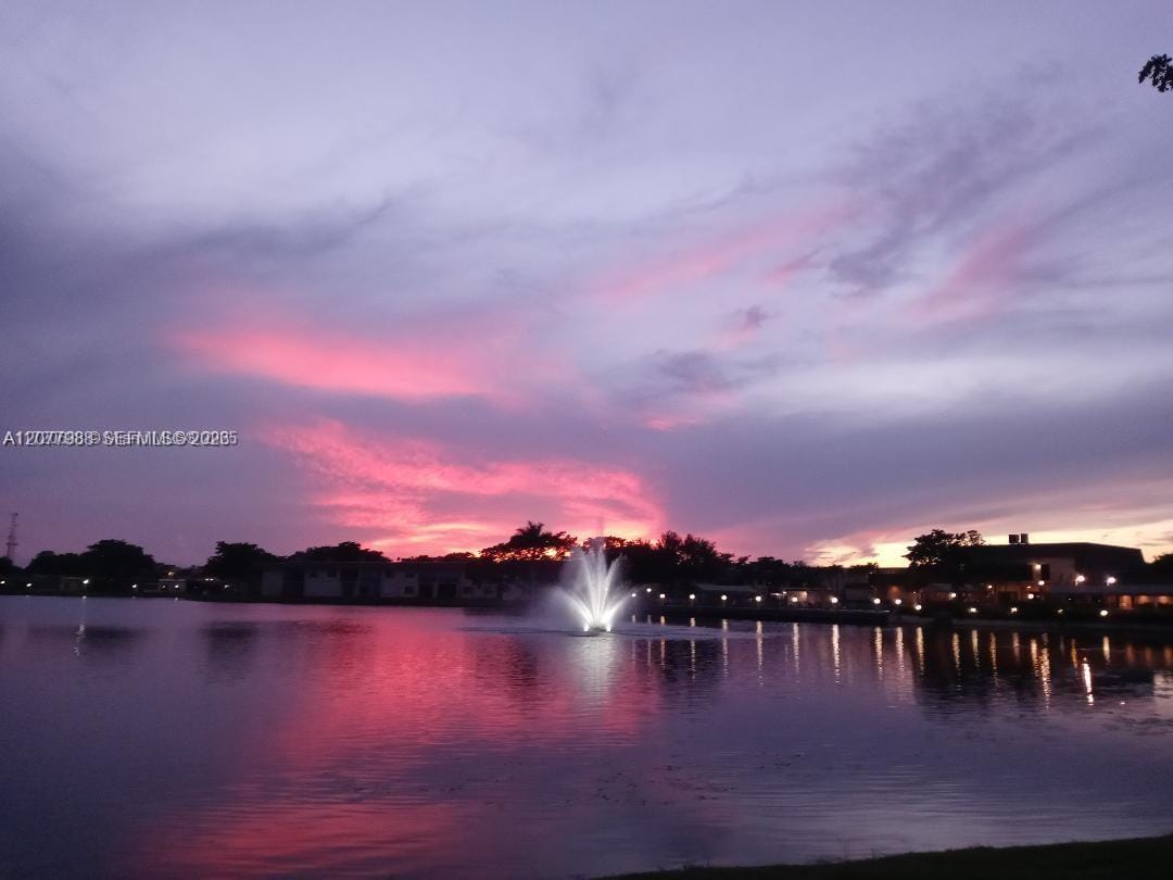 351 Cambridge Road 308, Hollywood, FL 33024