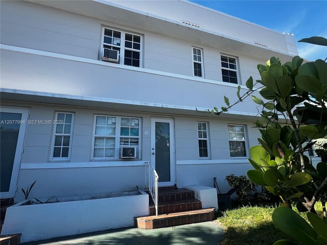 1455 Michigan Avenue 9, Miami Beach, FL 33139