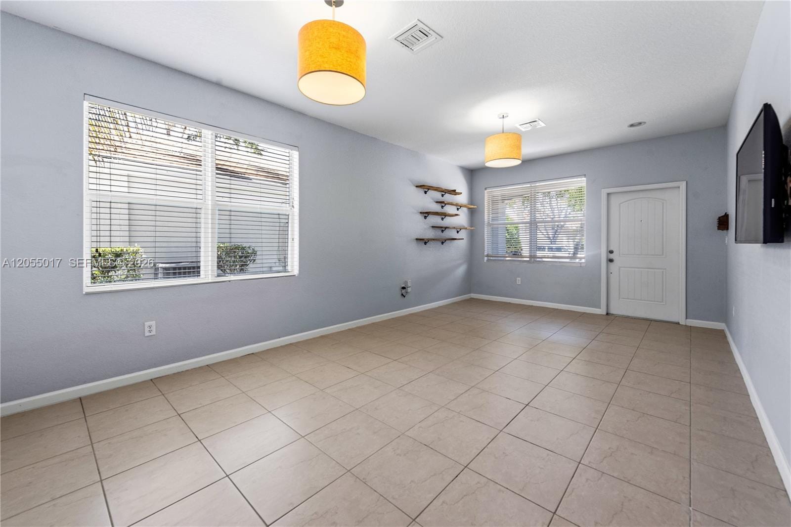 3424 NE 1st Street — photo 4