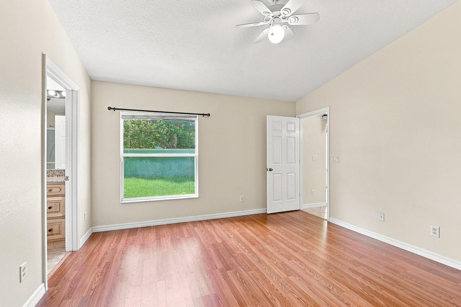 815 Greenleaf Circle, Vero Beach, FL 32960 photo 16